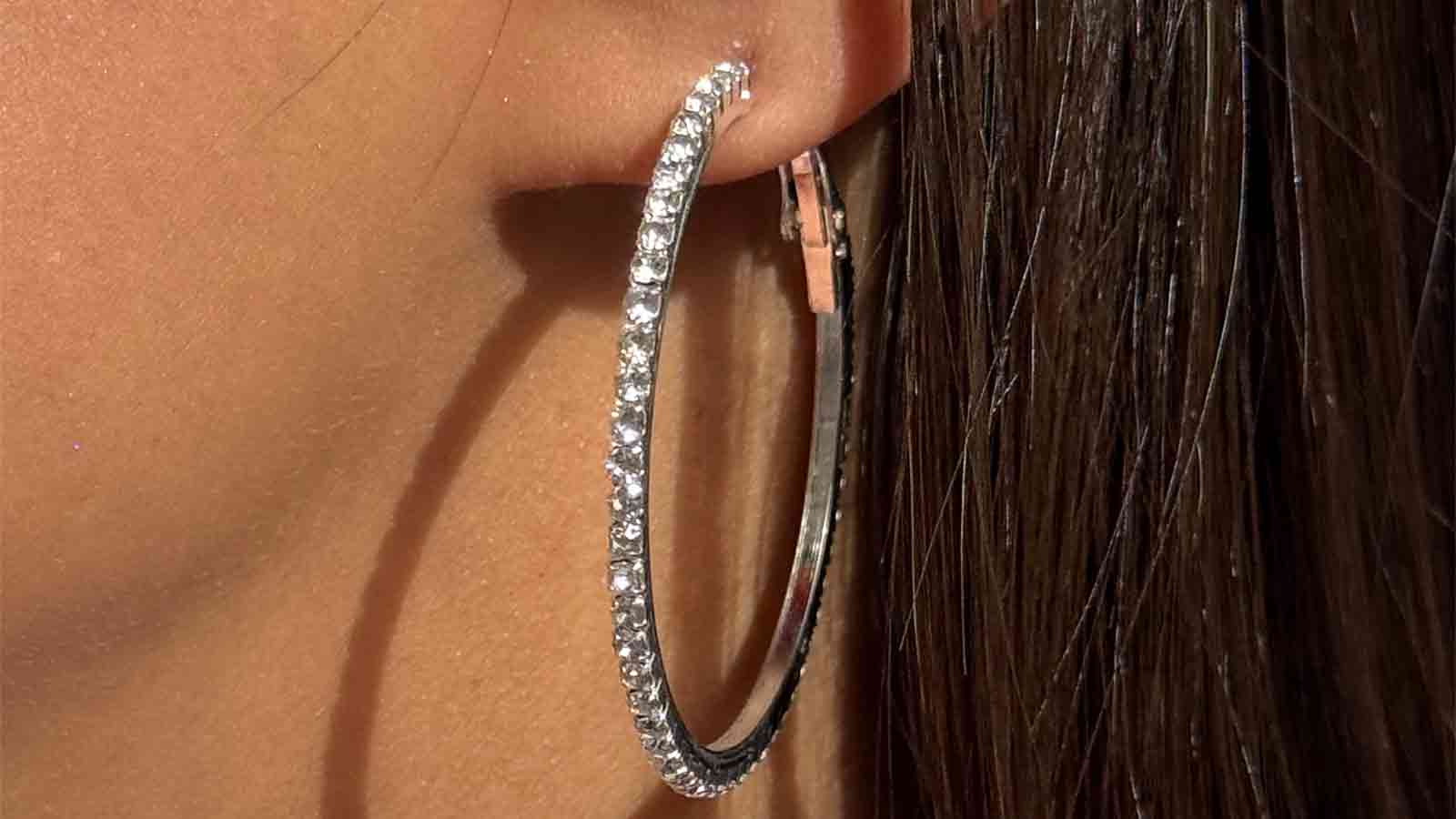 گوشواره حلقه ای تنیسی